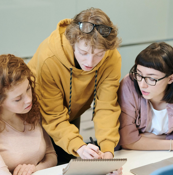 Community-based mentoring for teens or young adults Merrylands improving social and communication skills